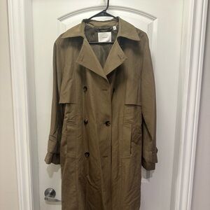 Aritzia Wilfred Phrase Trench #114340 in Rich Olea Green size XS